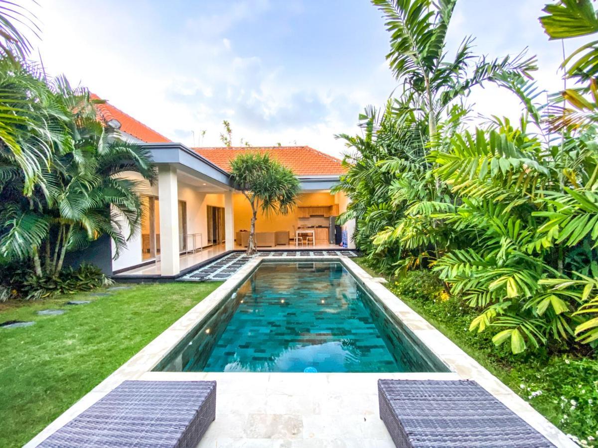 Tropical Luxe Villas Canggu - Finns & Atlas Dış mekan fotoğraf
